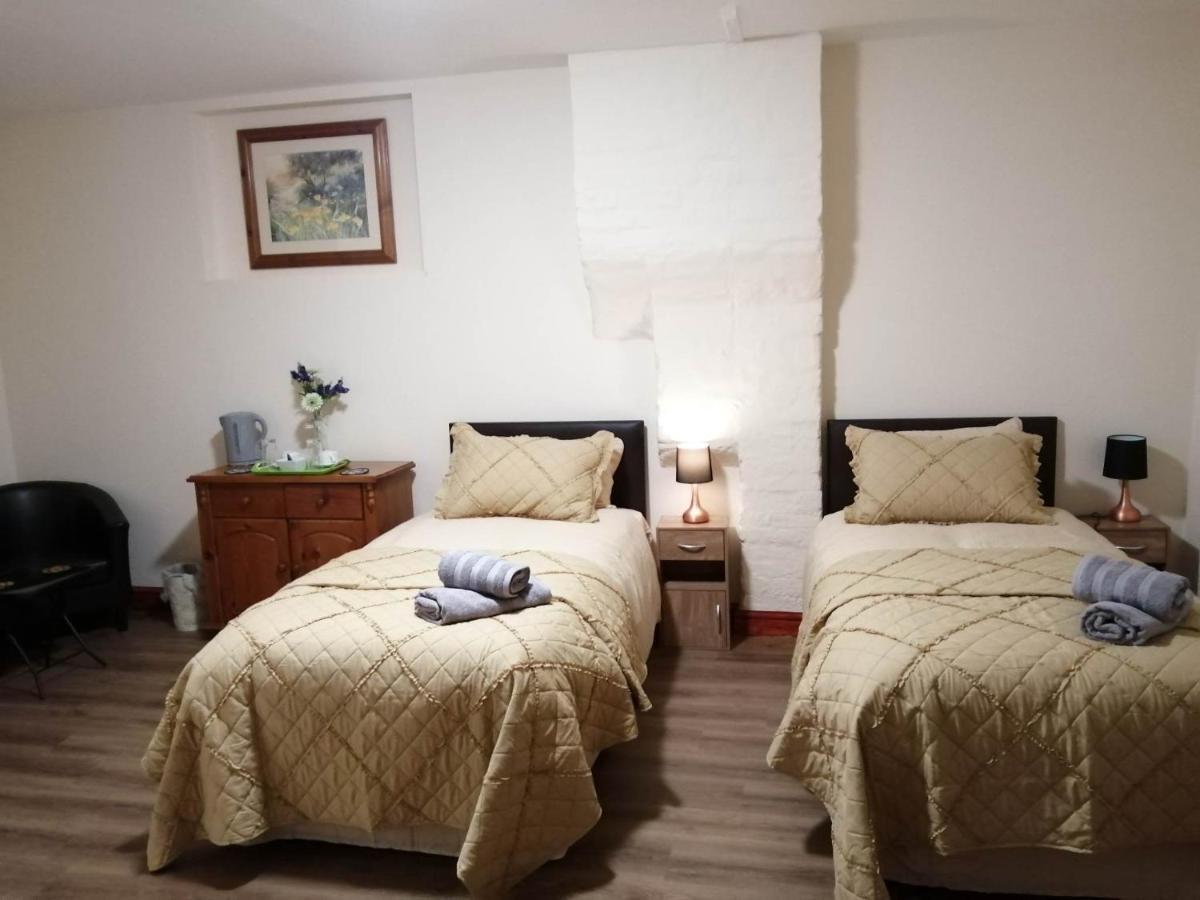 The Old Cart Shed Bed & Breakfast Lenwade Exterior photo